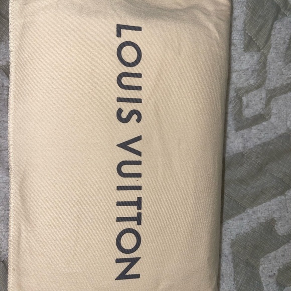 Louis Vuitton Studio Messenger Crossbody Bag - Picture 4 of 5